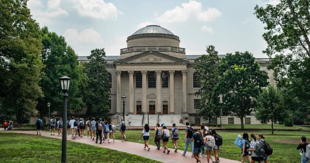 The Real Reason America’s Colleges Are Running Out of Money 