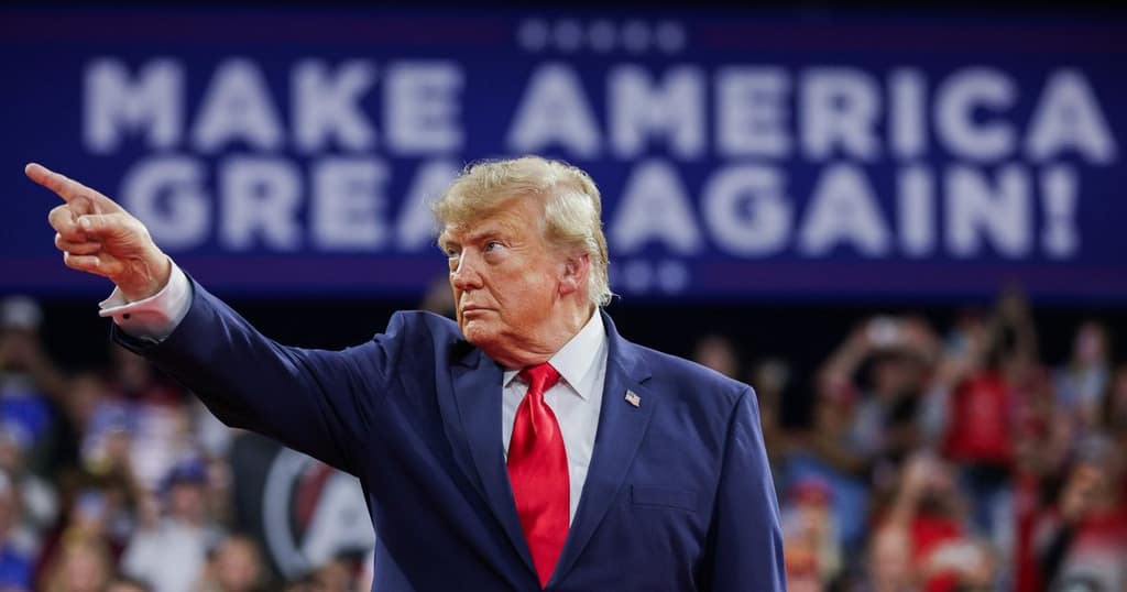President Trump Campaigns In Florida For Republican Candidates