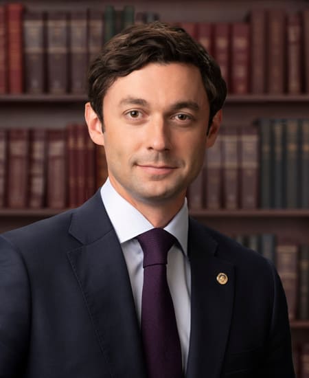 Official portrait of Jon Ossoff
