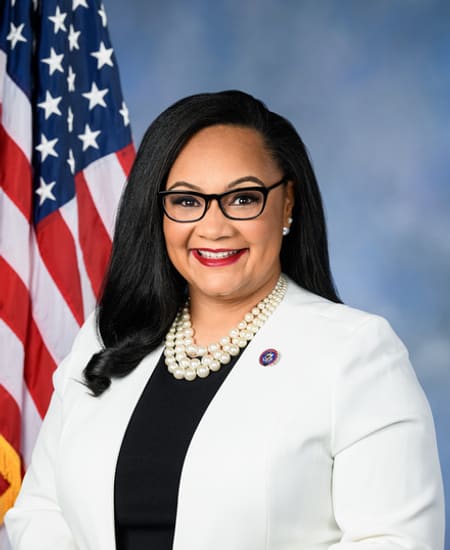 Official portrait of Nikema Williams
