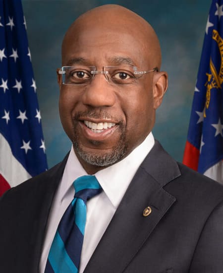 Official portrait of Raphael Warnock