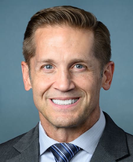 Official portrait of Rich McCormick
