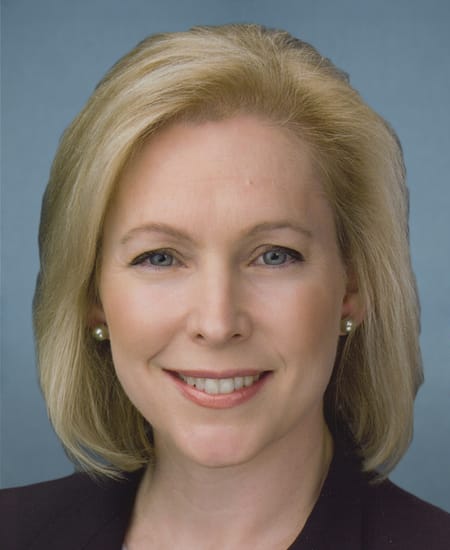 Official portrait of Kirsten Gillibrand