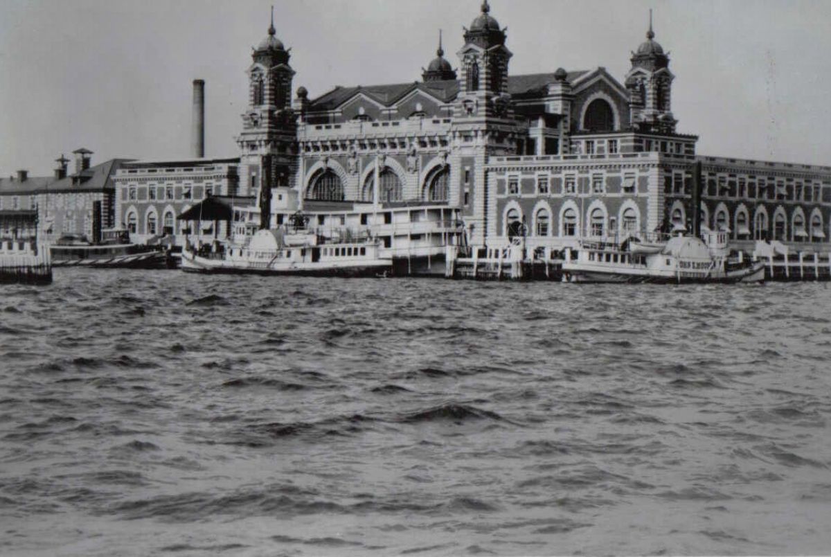 Ellis Island 1954